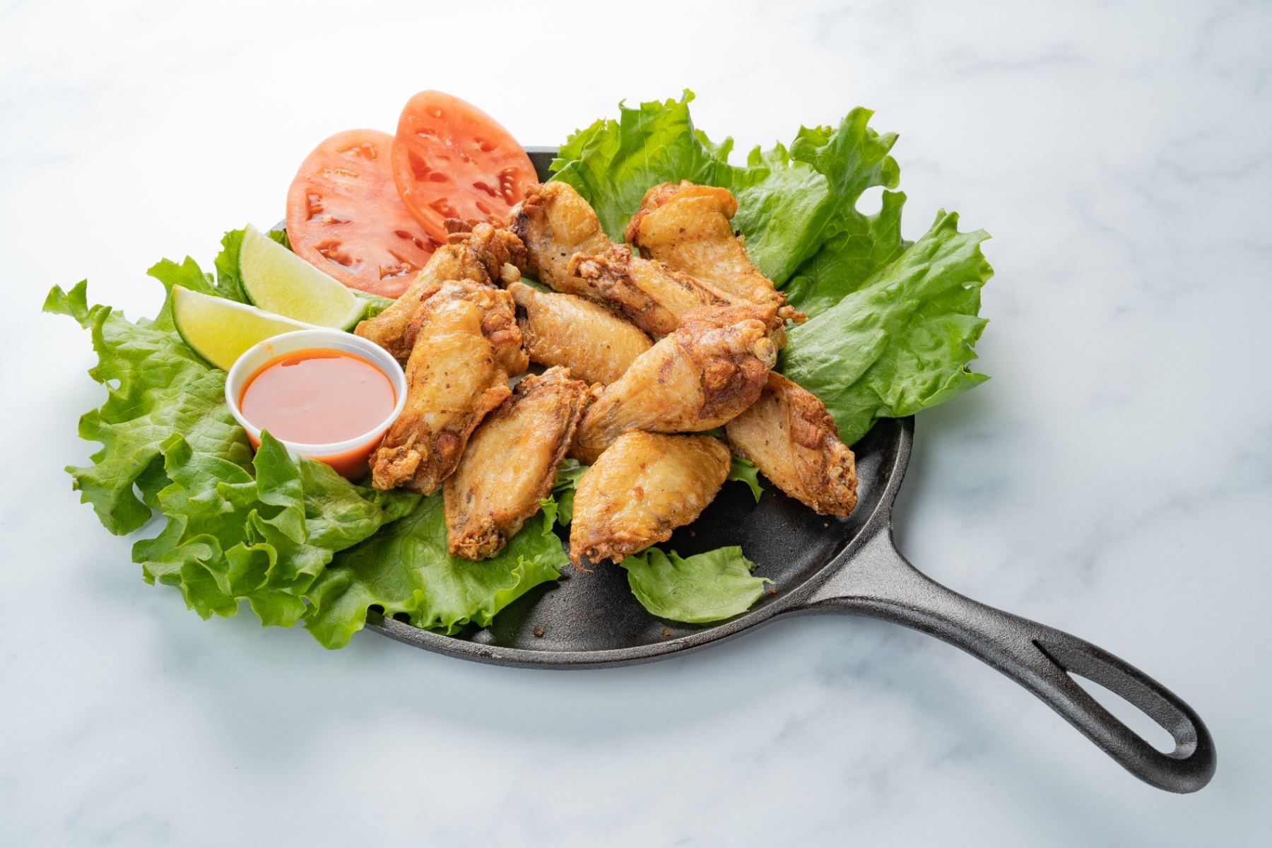 Chicken wings na frigideira com molho